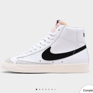 Nike Mid-Blazer